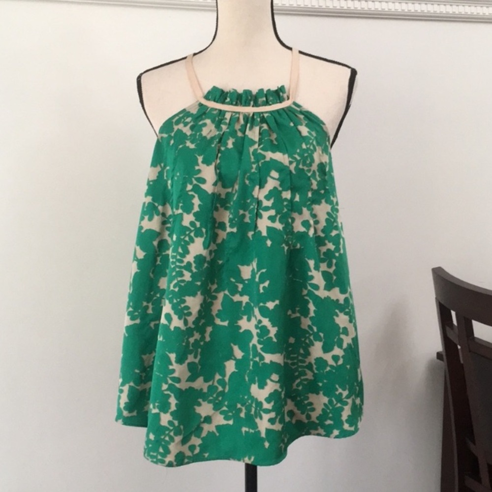 Kristin Davis Green/tan halter tank
